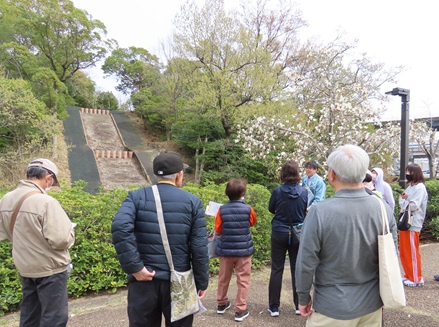 黒姫山古墳見学